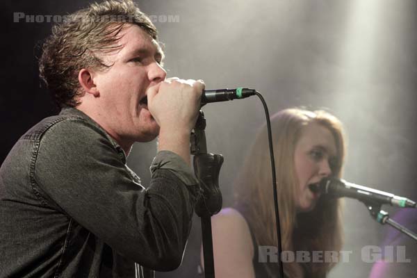 LOS CAMPESINOS - 2012-04-02 - PARIS - La Fleche d'Or - Gareth Paisey - Kim Paisey